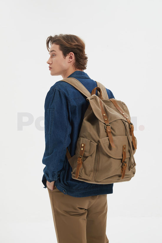 Vintage Large Laptop Canvas Backpack 28L - Model Photo 4