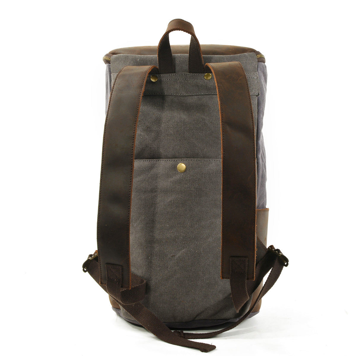Padded straps and a small pocket opening on the back panel
